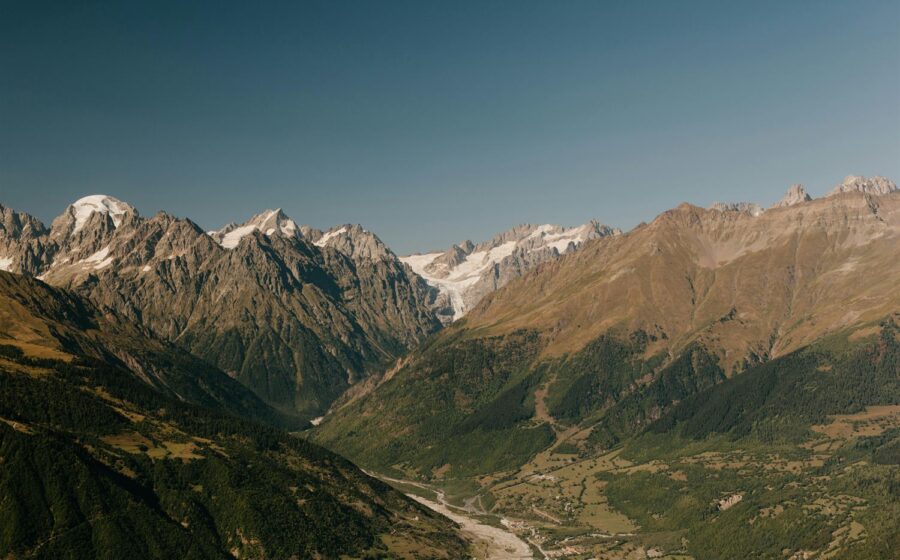 Highlands & Valleys